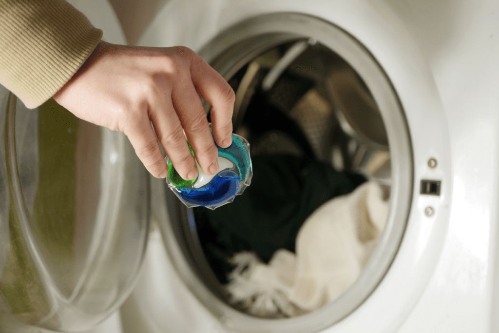 Czyszczenie pralki tabletkami do zmywarki