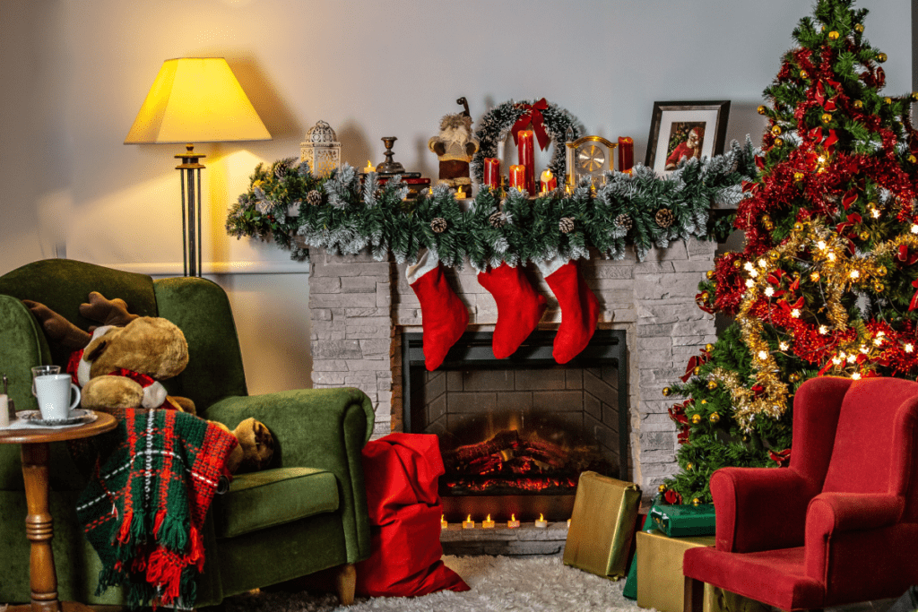choinka z szyszek - wystrój świąteczny, święta, skarpety prezentowe, szyszki, choinka