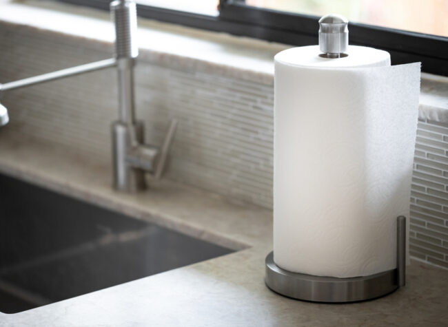 jaki wybrać stojak na ręcznik papierowy