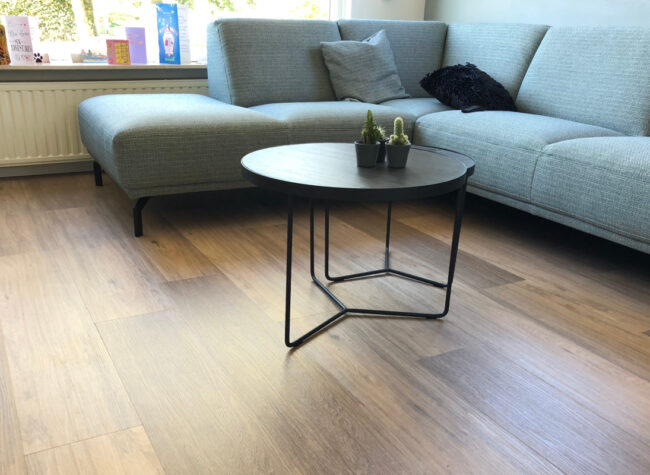 jakie panele winylowe czy laminowane