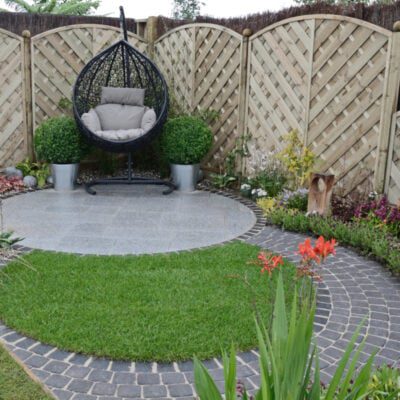 niewielki ogród przed domem jak urządzić