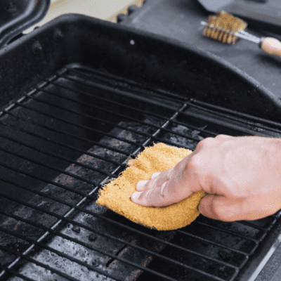 jak czyścić grill gazowy