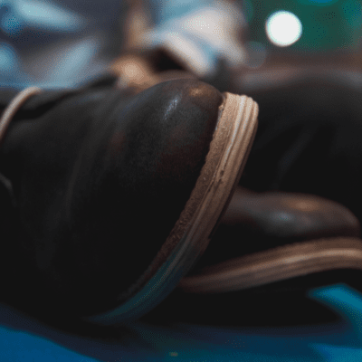 czym czyścić skórę