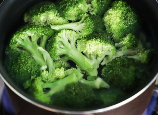 jak gotować brokuł
