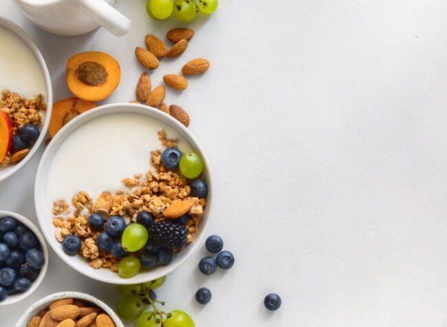 ile kalorii ma jogurt naturalny