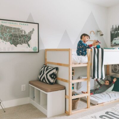 jak zmieścić dwa łóżka w małym pokoju