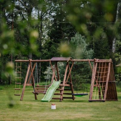 jak zrobić małpi gaj w ogrodzie