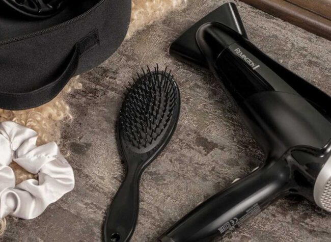 Kup Remington i zgarnij jedwabną apaszkę!