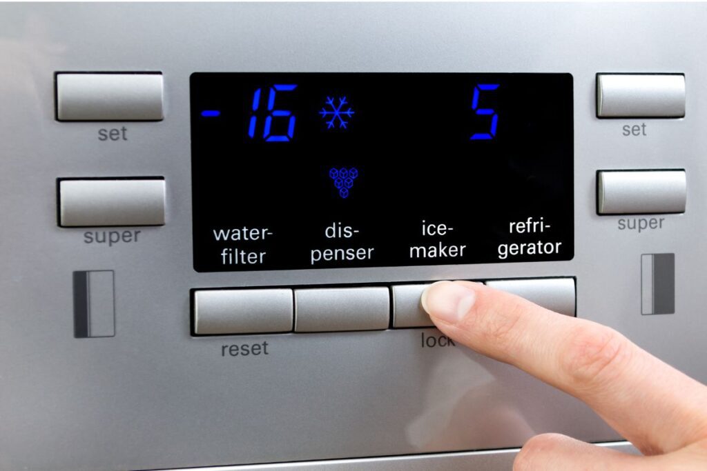 co oznaczają kontrolki w lodówce whirlpool